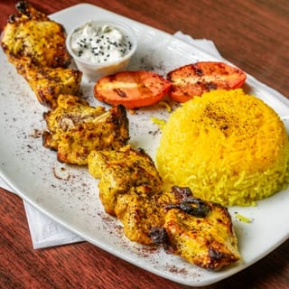 Garlic Chicken Kabob Platter