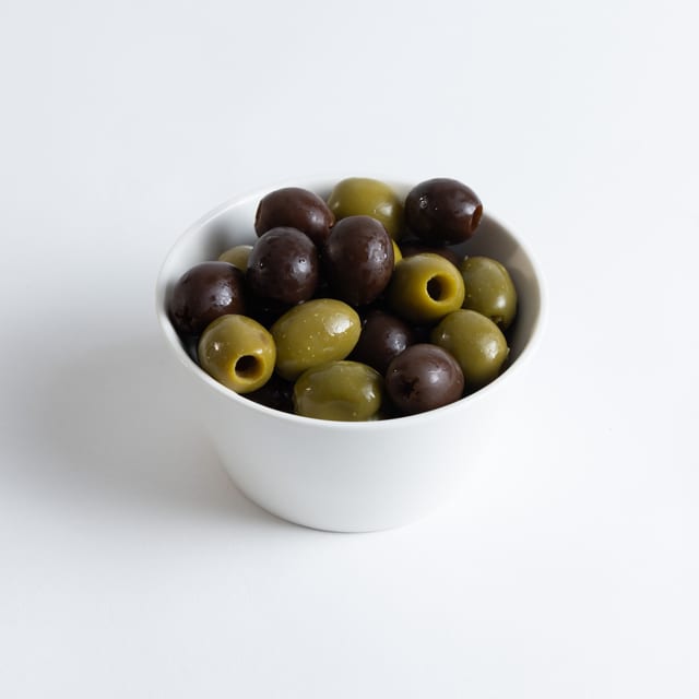 Black Kalamata Olives (2 Oz).